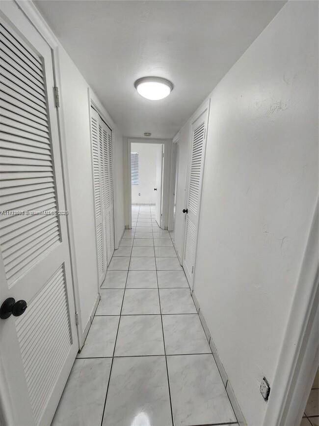 857 West 79th Place Hialeah, FL 33014 - Photo 15 of 20