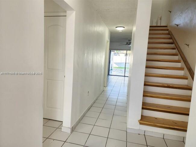 857 West 79th Place Hialeah, FL 33014 - Photo 3 of 20