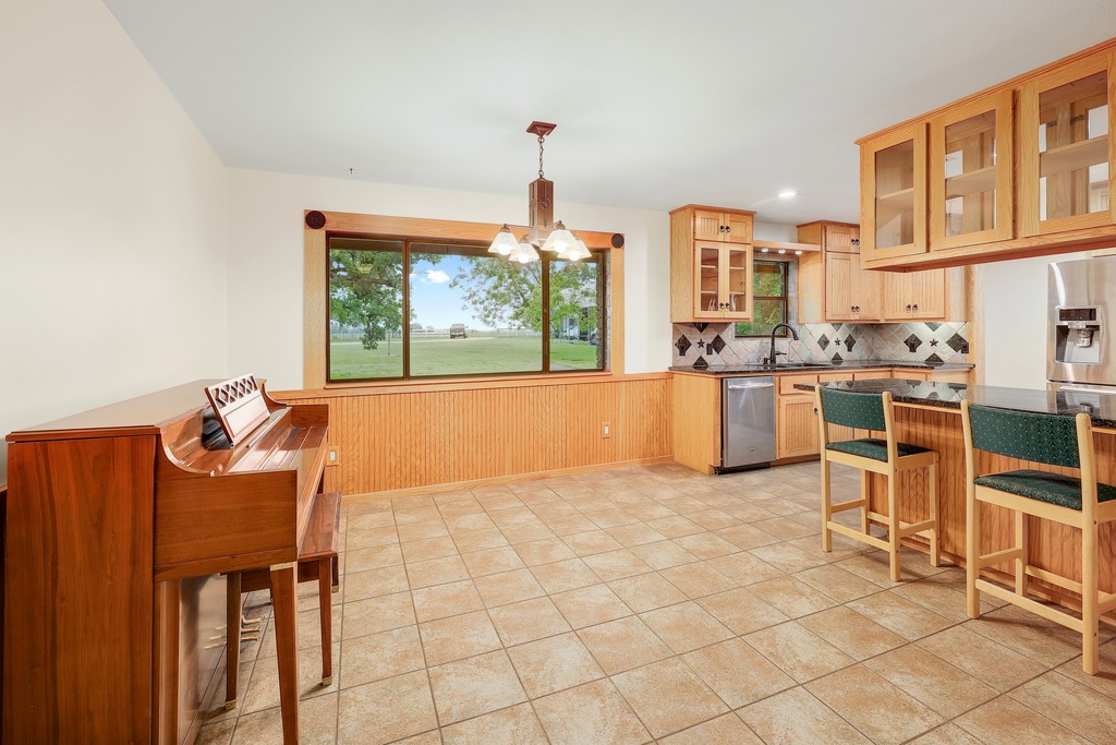 986 Shiloh Road Bastrop, TX 78602 - Photo 12 of 38