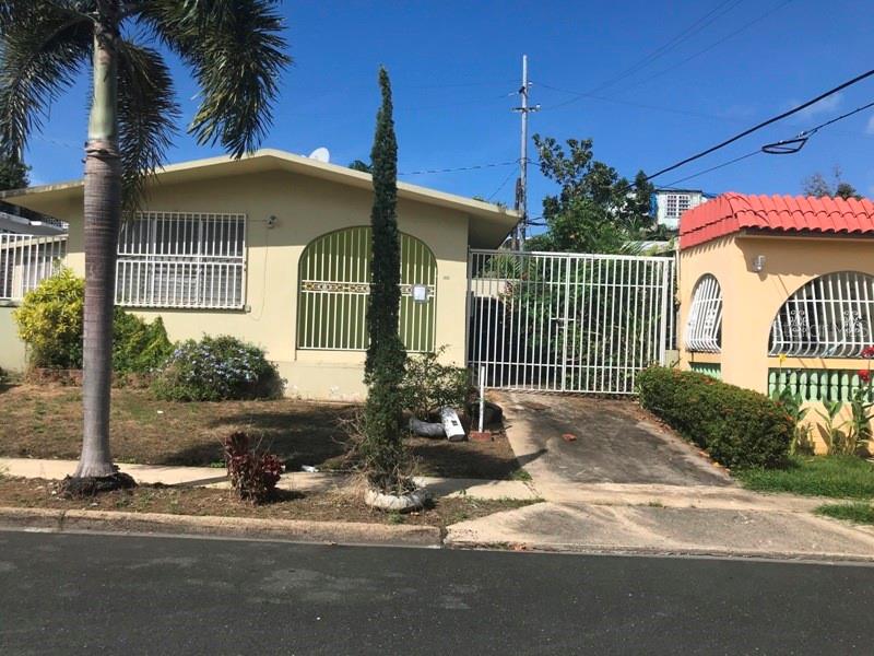 142 Forest Hills Bayamon, Bayamón 00959 - Photo 1 of 1