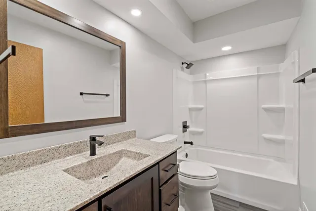 $489,000 | 5105 Balsam Lane North, Plymouth, MN 55442