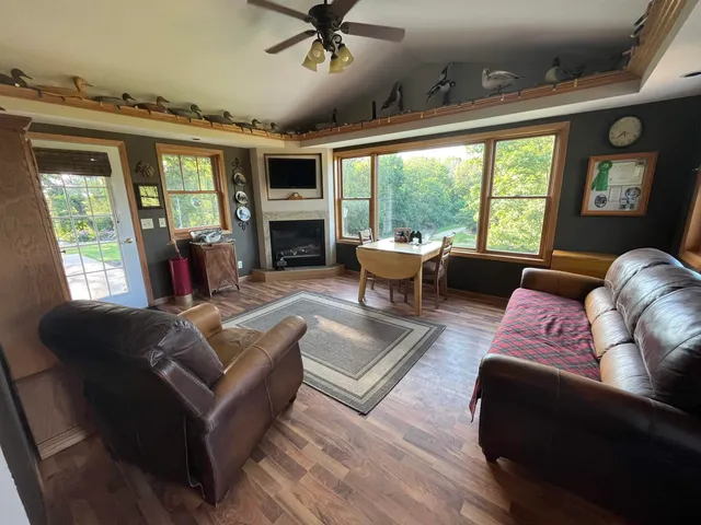 $850,000 | 8801 North Serns Road, Milton, WI 53563