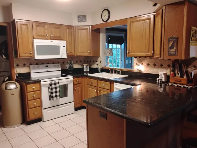 $850,000 | 8801 North Serns Road, Milton, WI 53563