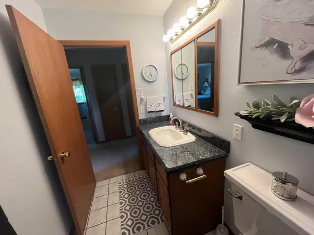 $850,000 | 8801 North Serns Road, Milton, WI 53563