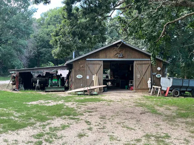 $850,000 | 8801 North Serns Road, Milton, WI 53563