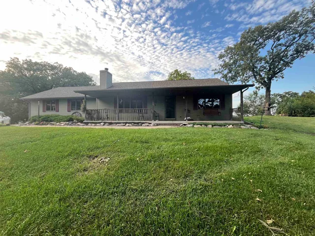 $850,000 | 8801 North Serns Road, Milton, WI 53563