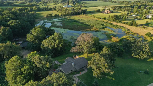 $850,000 | 8801 North Serns Road, Milton, WI 53563