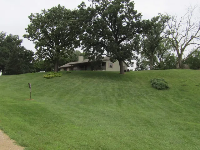 $850,000 | 8801 North Serns Road, Milton, WI 53563