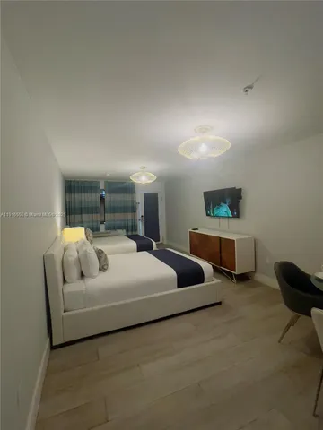 $1,750 | 6755 Harding Avenue, Unit 821, Miami Beach, FL 33141