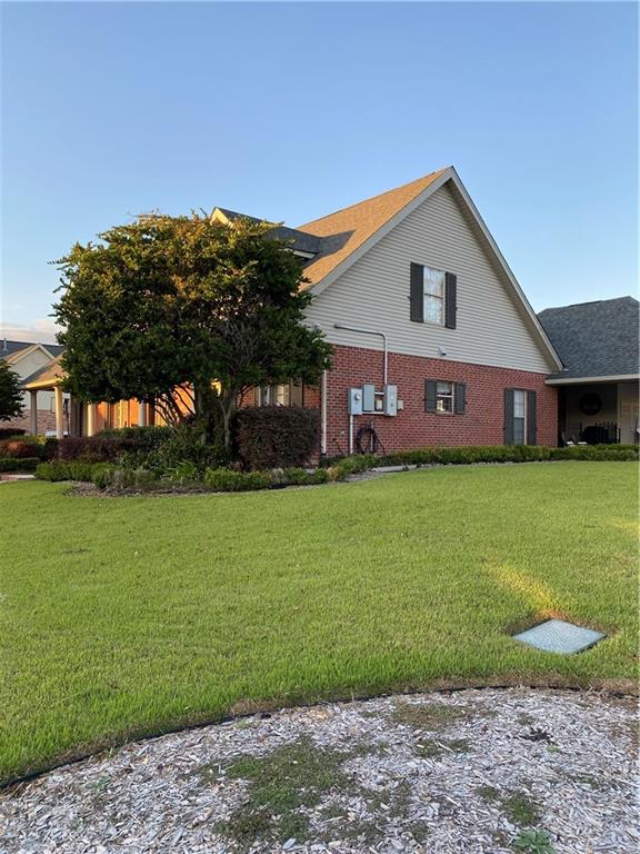 620 Oak Tree Road Belle Chasse, LA 70037 - Photo 2 of 24