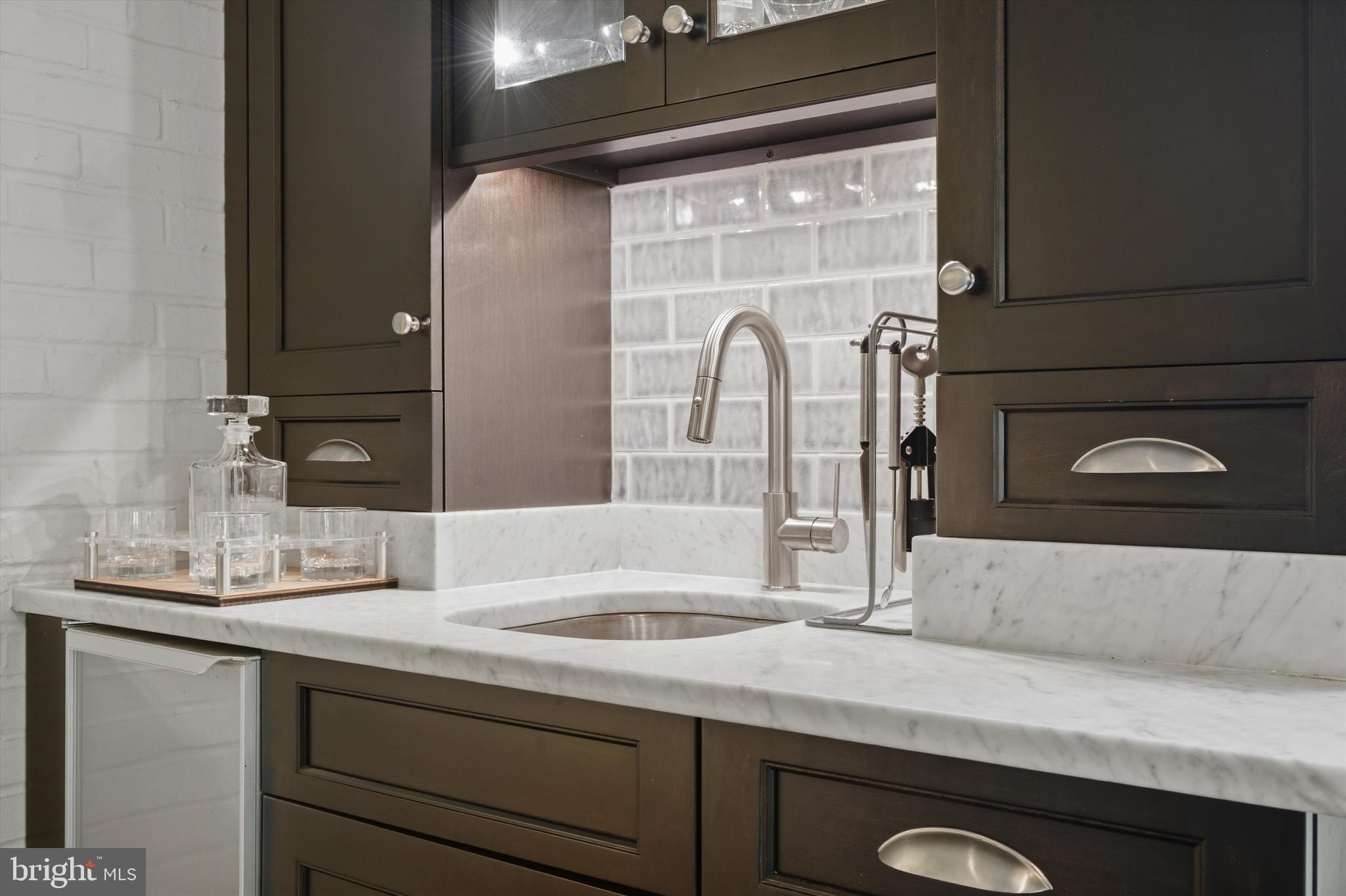 2 Bellemore Road Baltimore, MD 21210 - Photo 16 of 83 Wet Bar