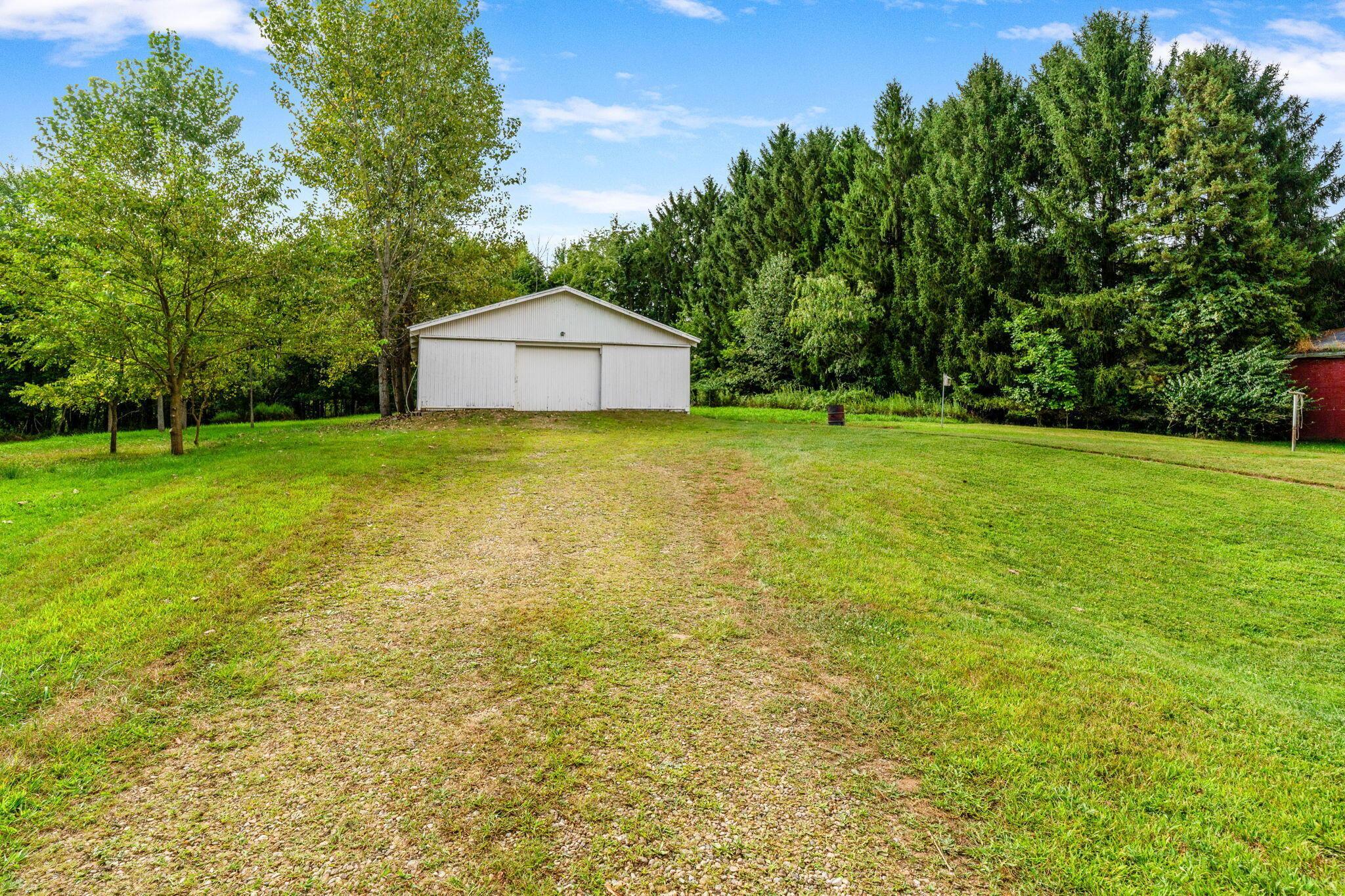 10819 Tucker Road Mount Vernon, OH 43050 - Photo 43 of 54 10819 Tucker Rd (Exterior)-7