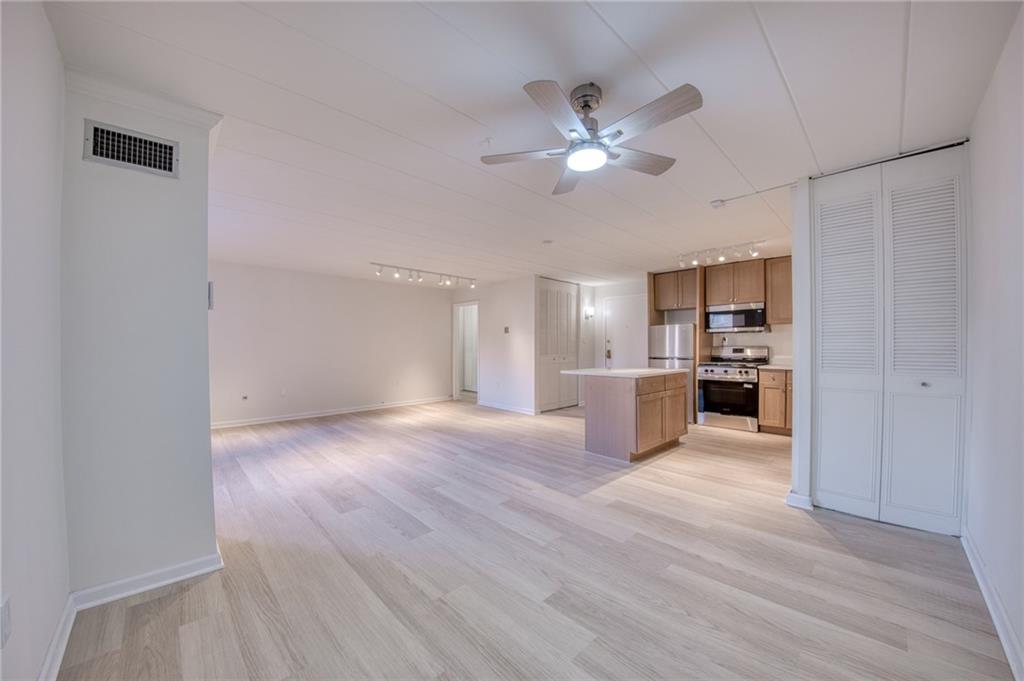 5 Bayard Road, Unit 514 Pittsburgh, PA 15213 - Photo 12 of 26 Gallery Image 12
