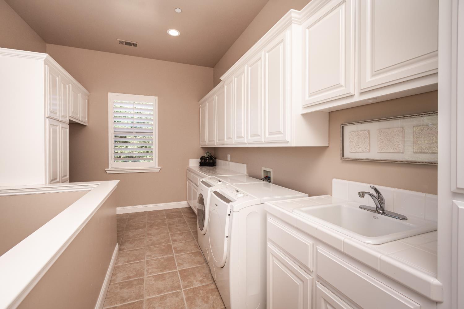 9709 Rim Rock Circle Loomis, CA 95650 - Photo 37 of 98