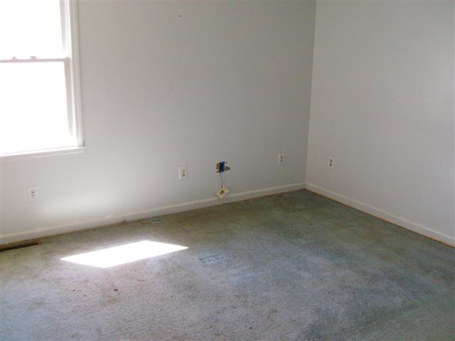 116 Forrest Drive Fountain Inn, SC 29644 - Photo 3 of 15 Gallery Image 3