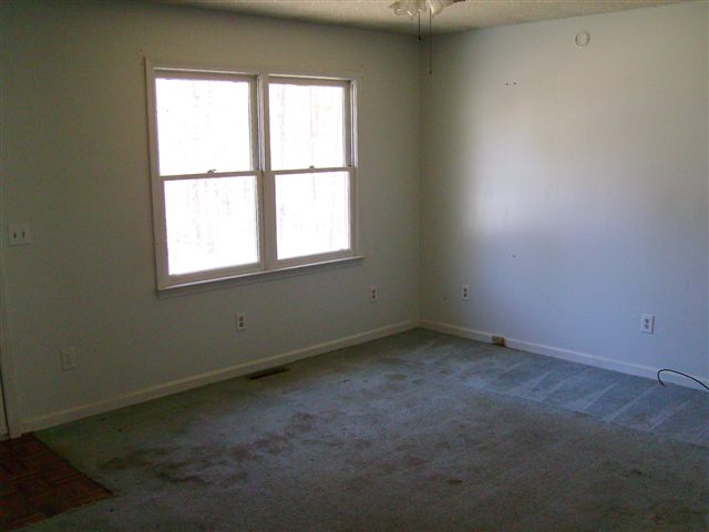116 Forrest Drive Fountain Inn, SC 29644 - Photo 5 of 15 Gallery Image 5