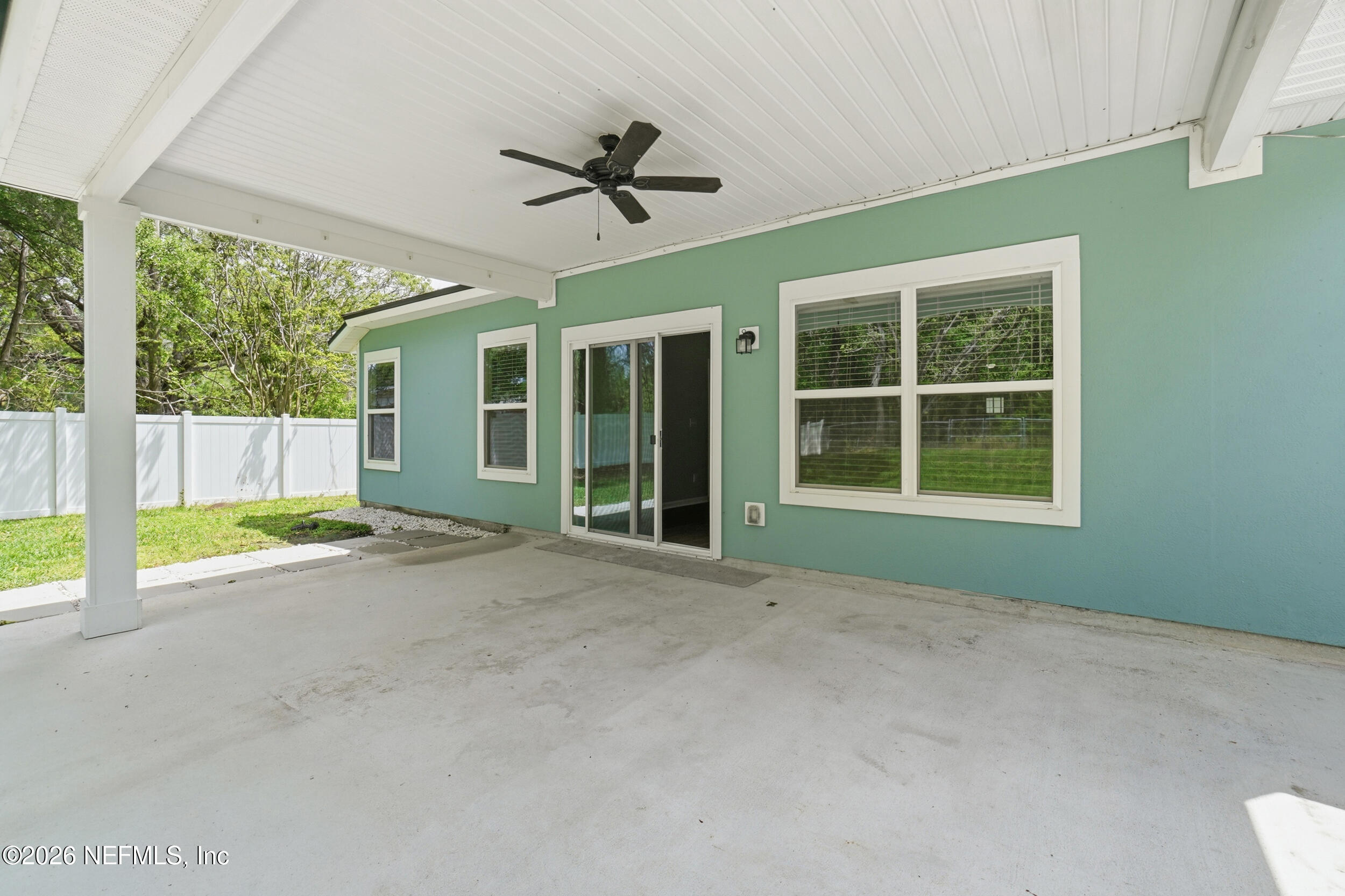 9035 Marlee Road Jacksonville, FL 32222 - Photo 28 of 34 Covered lanai