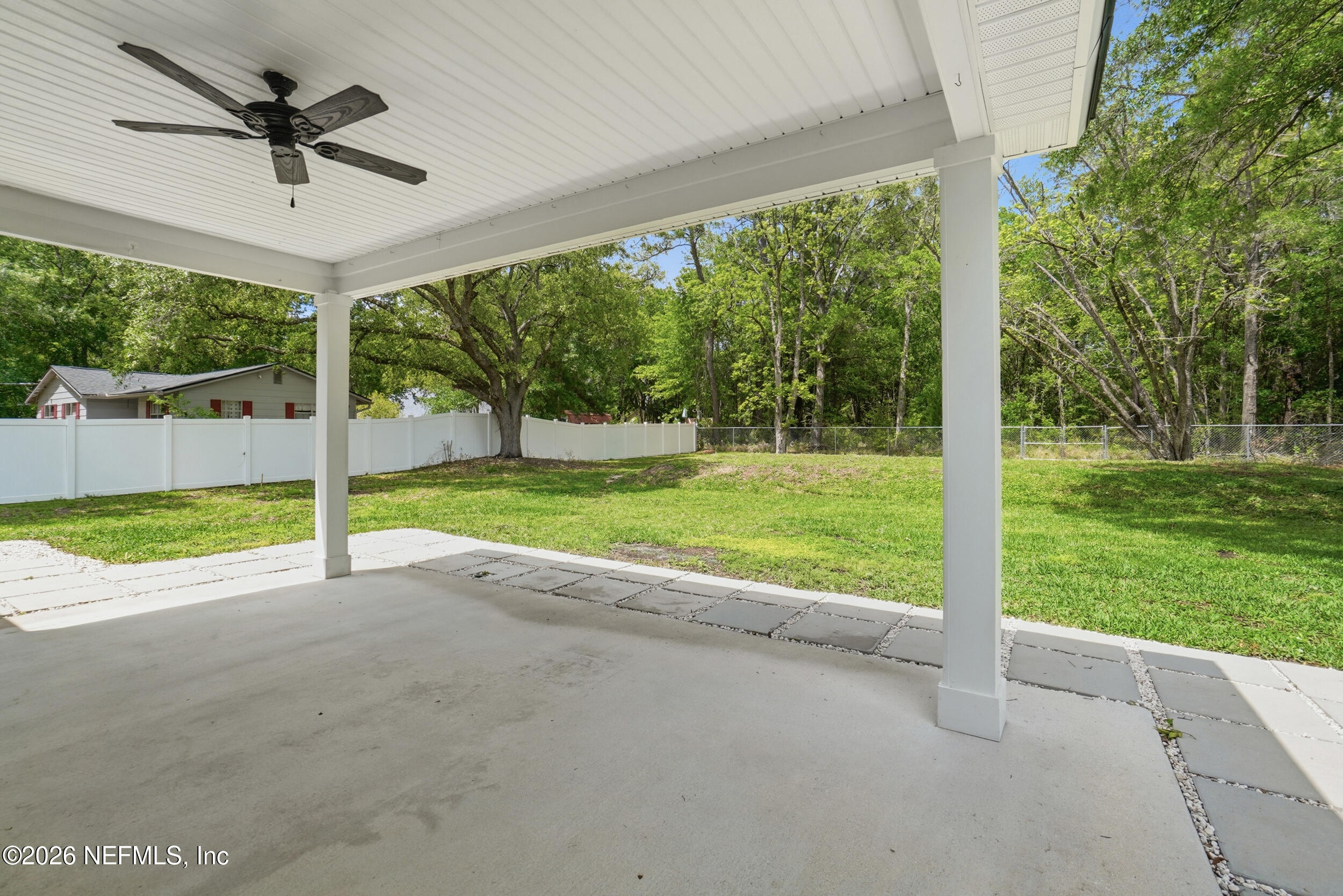 9035 Marlee Road Jacksonville, FL 32222 - Photo 29 of 34 Lanai to back yard