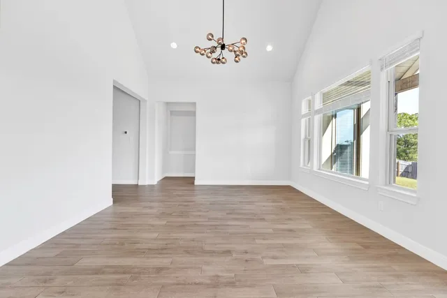 $4,300 | 278 Eclipse Drive, Austin, TX 78737