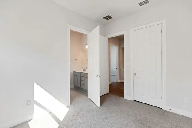 $4,300 | 278 Eclipse Drive, Austin, TX 78737