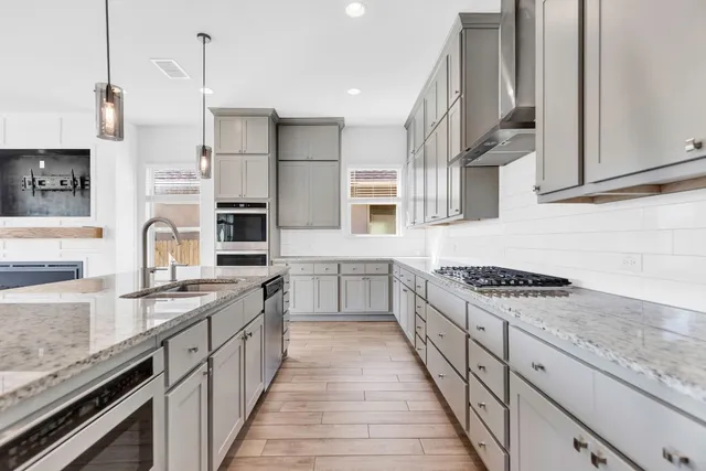 $4,300 | 278 Eclipse Drive, Austin, TX 78737