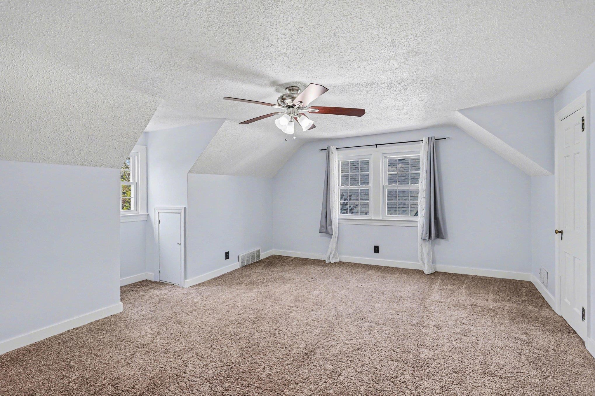 310 Green Avenue Bay City, MI 48708 - Photo 13 of 19