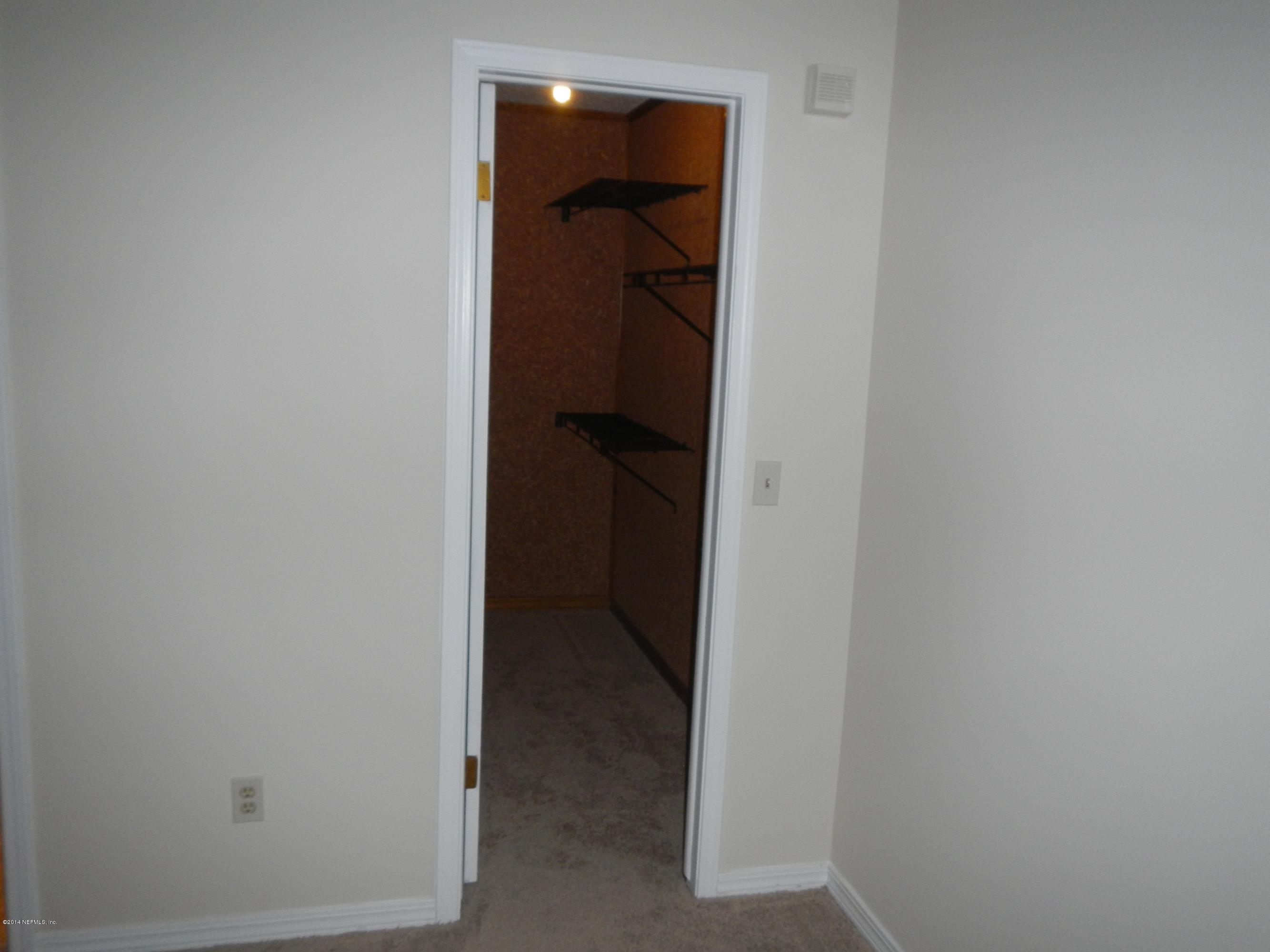 1165 Lee Road Jacksonville, FL 32225 - Photo 50 of 59 Master Walk-in Closet