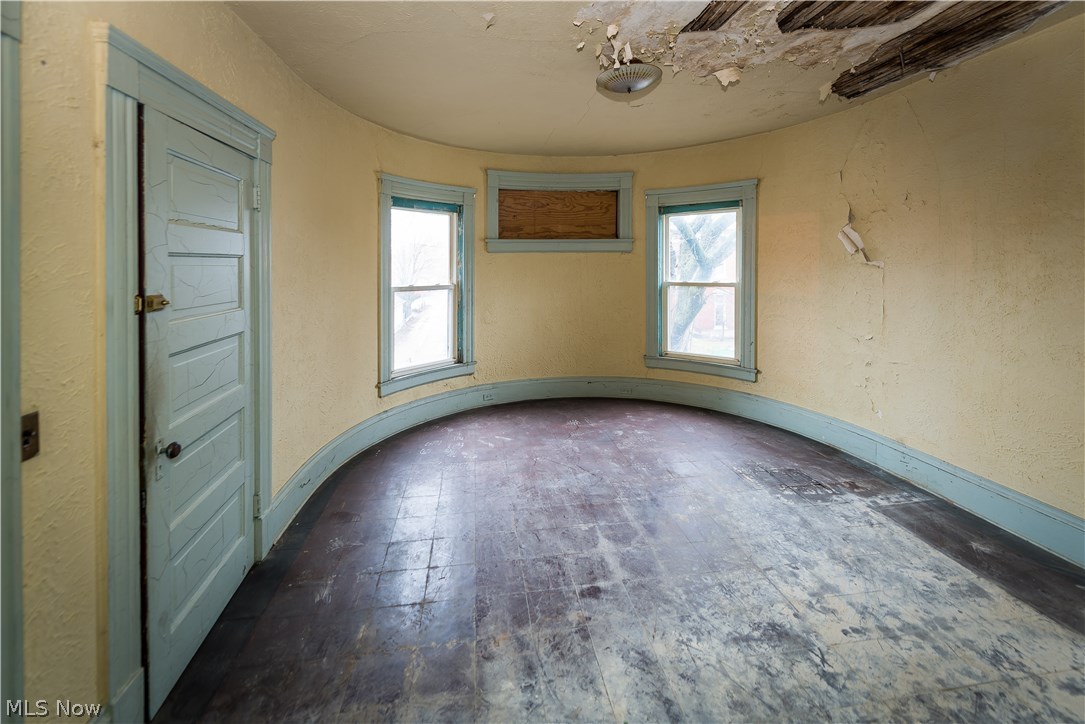 2054 Fulton Road Cleveland, OH 44113 - Photo 10 of 23 Gallery Image 10