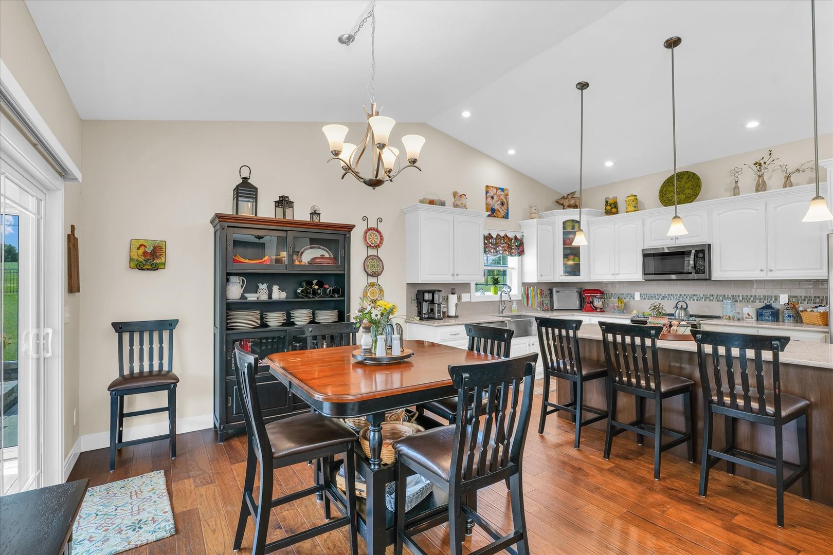 1813 Lake Ridge Court Mahomet, IL 61853 - Photo 19 of 56 Gallery Image 19