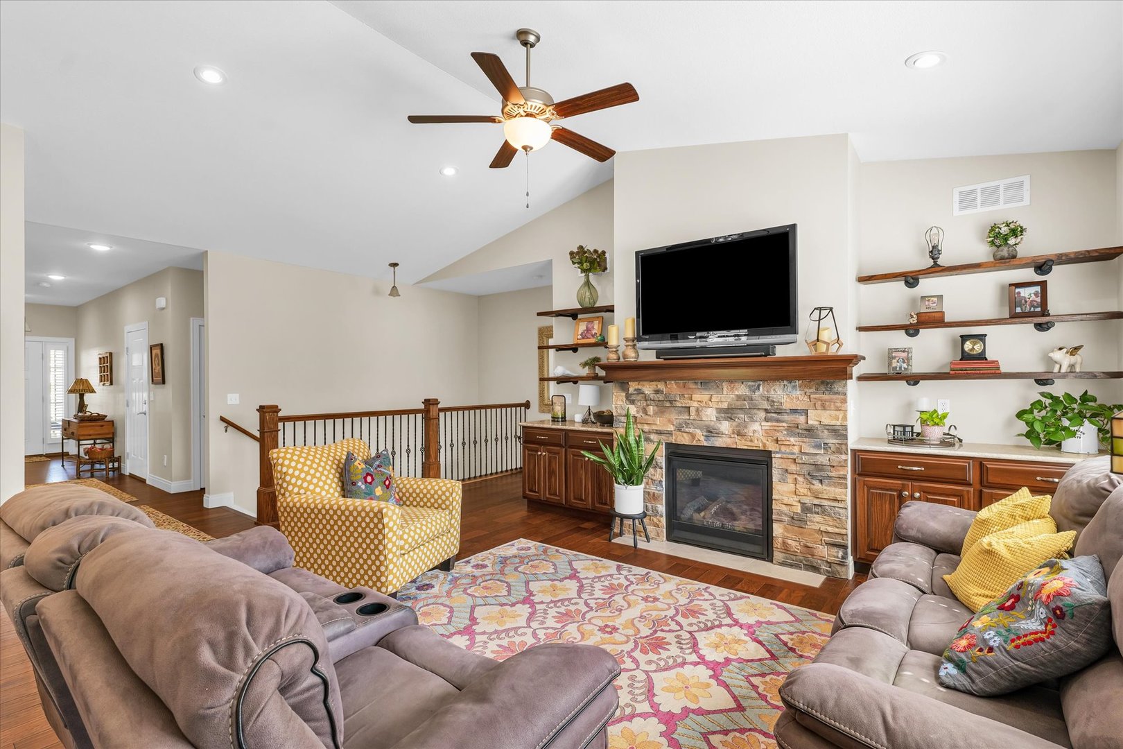 1813 Lake Ridge Court Mahomet, IL 61853 - Photo 10 of 56 Gallery Image 10
