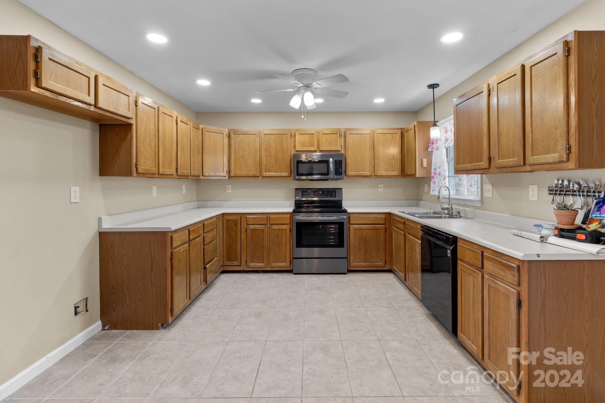 625 Poole Road Salisbury, NC 28146 - Photo 9 of 45 Gallery Image 9