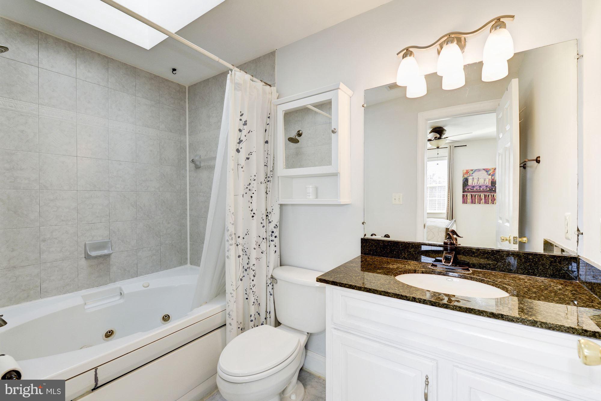 1631 D Street Northeast Washington, DC 20002 - Photo 19 of 27 Bath (Master)