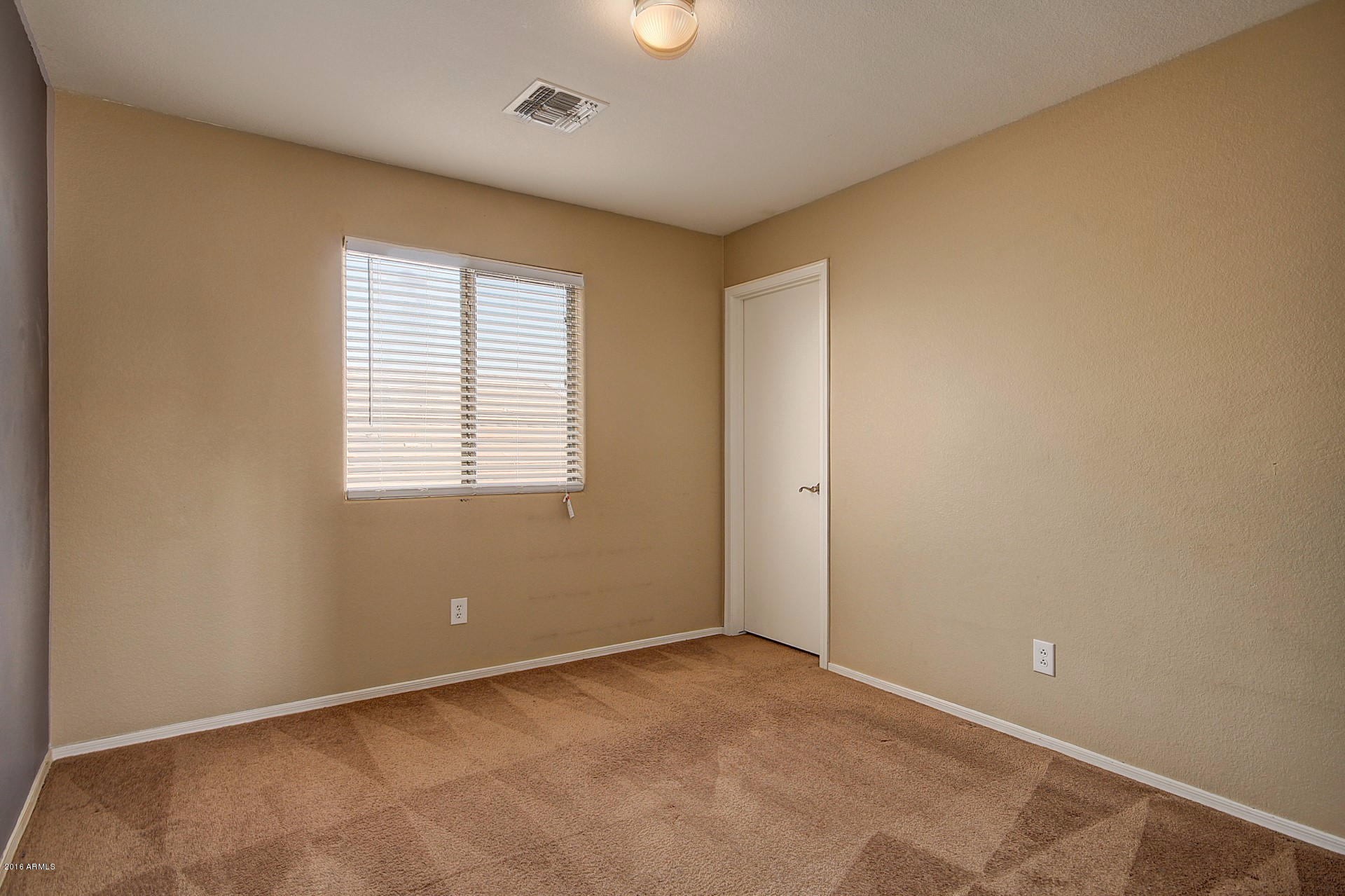 17437 West Calavar Road Surprise, AZ 85388 - Photo 16 of 27 Calavar (16)