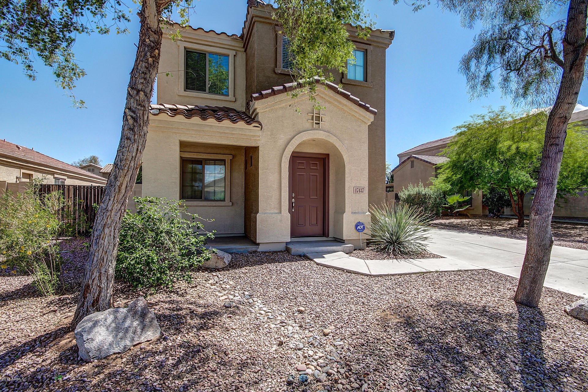 17437 West Calavar Road Surprise, AZ 85388 - Photo 2 of 27 Calavar (2)