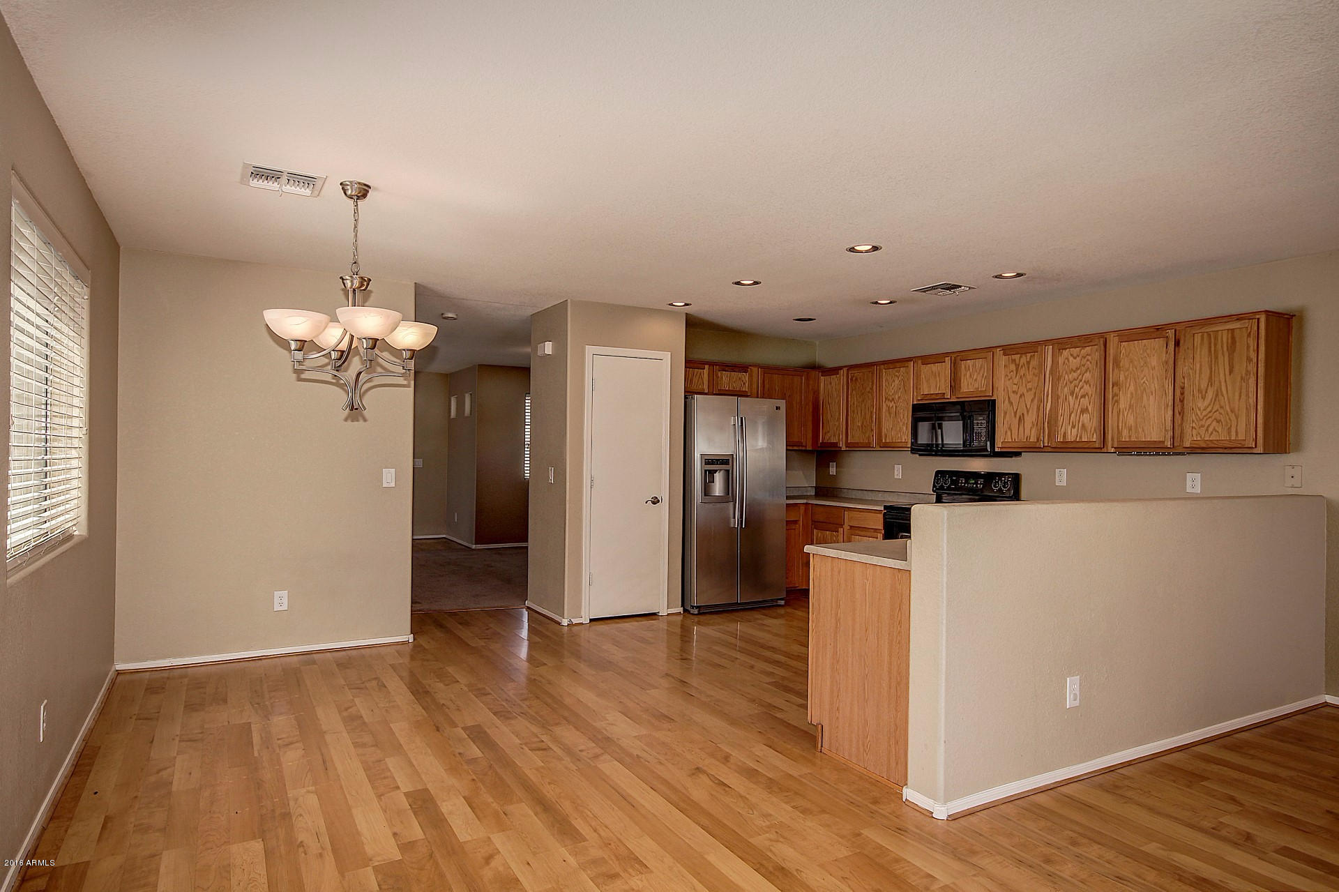 17437 West Calavar Road Surprise, AZ 85388 - Photo 7 of 27 Calavar (7)
