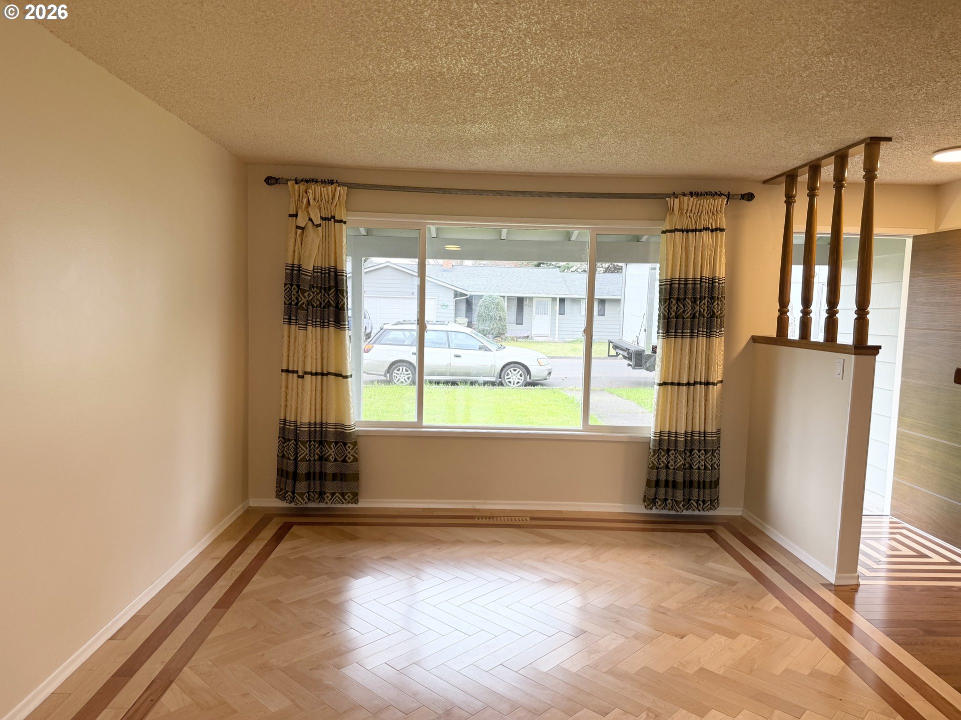 5270 Southwest 182nd Avenue Beaverton, OR 97078 - Photo 8 of 35 an empty room with windows
