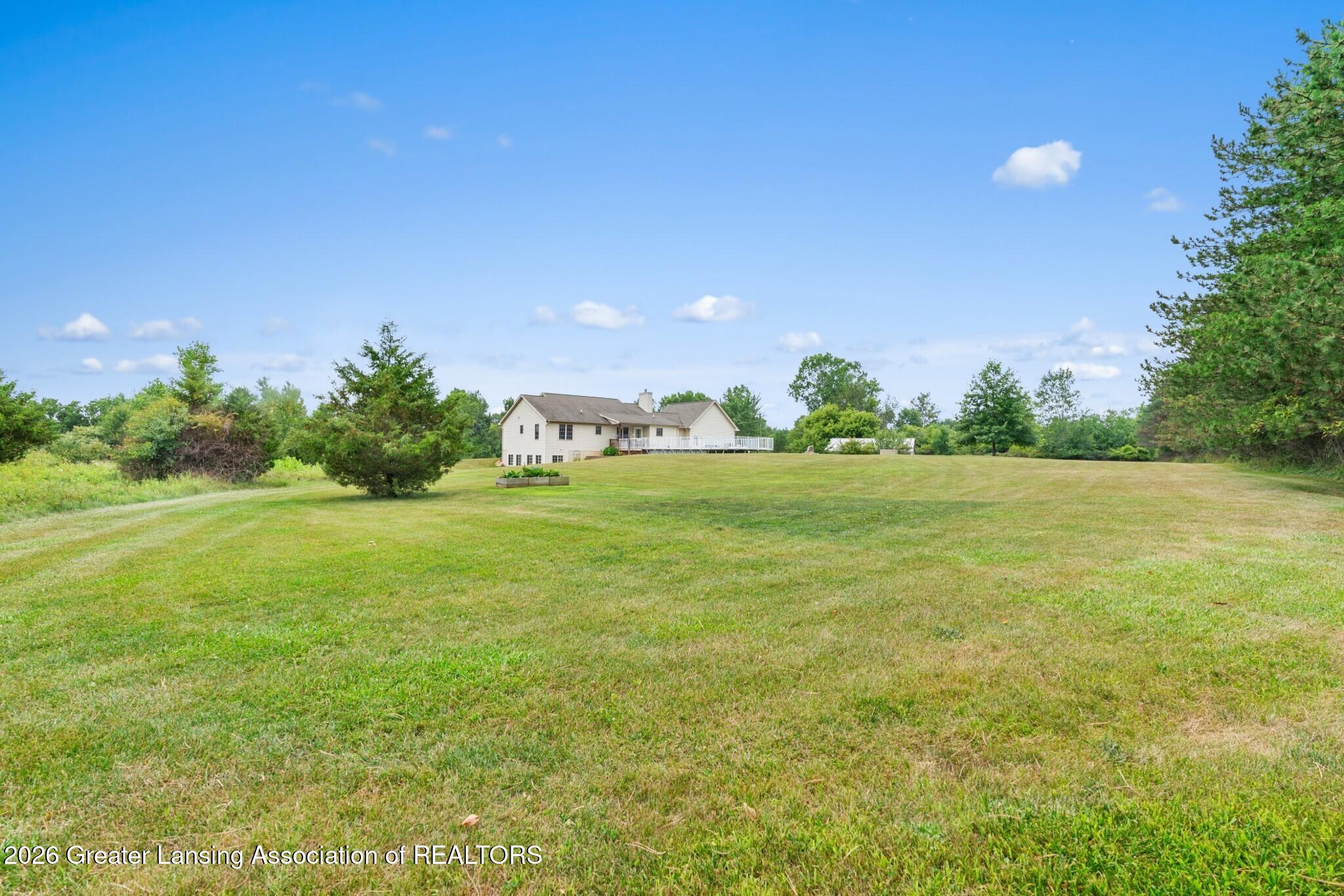 2327 Vandekarr Road Owosso, MI 48867 - Photo 37 of 60 39-Media Jett -22