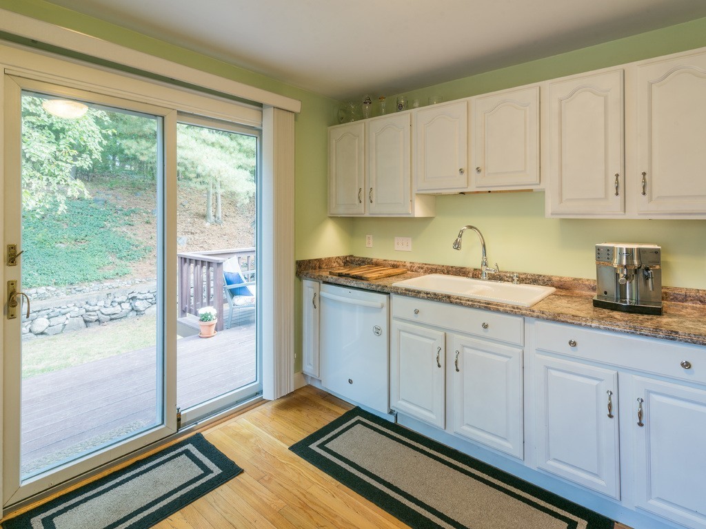 111 Stimson Street Boston, MA 02132 - Photo 6 of 22