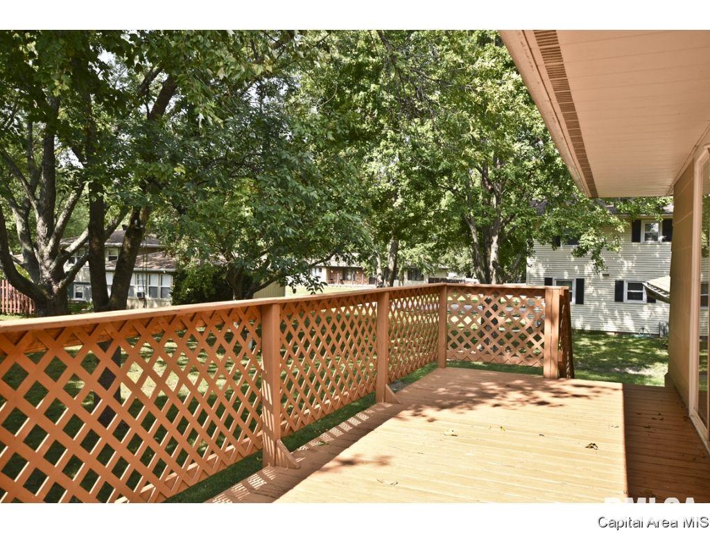 244 Stutely Lane Springfield, IL 62704 - Photo 33 of 36
