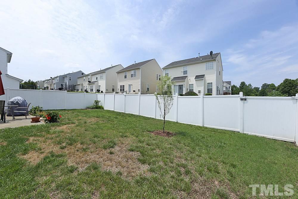 4473 Cardinal Grove Boulevard Raleigh, NC 27616 - Photo 13 of 16