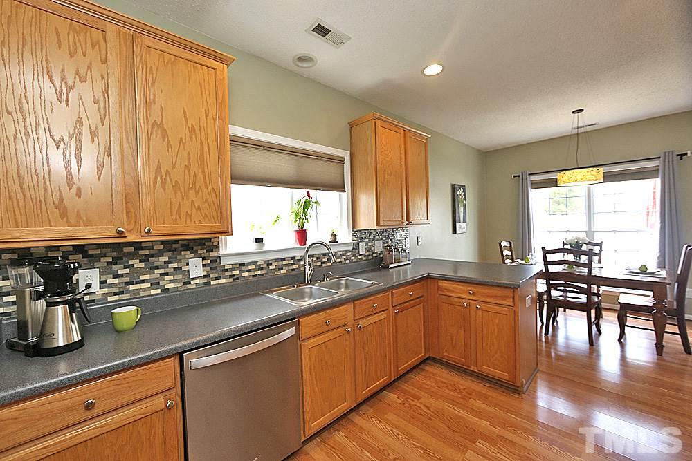 4473 Cardinal Grove Boulevard Raleigh, NC 27616 - Photo 8 of 16