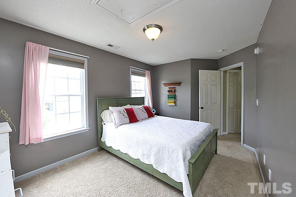 4473 Cardinal Grove Boulevard Raleigh, NC 27616 - Photo 9 of 16