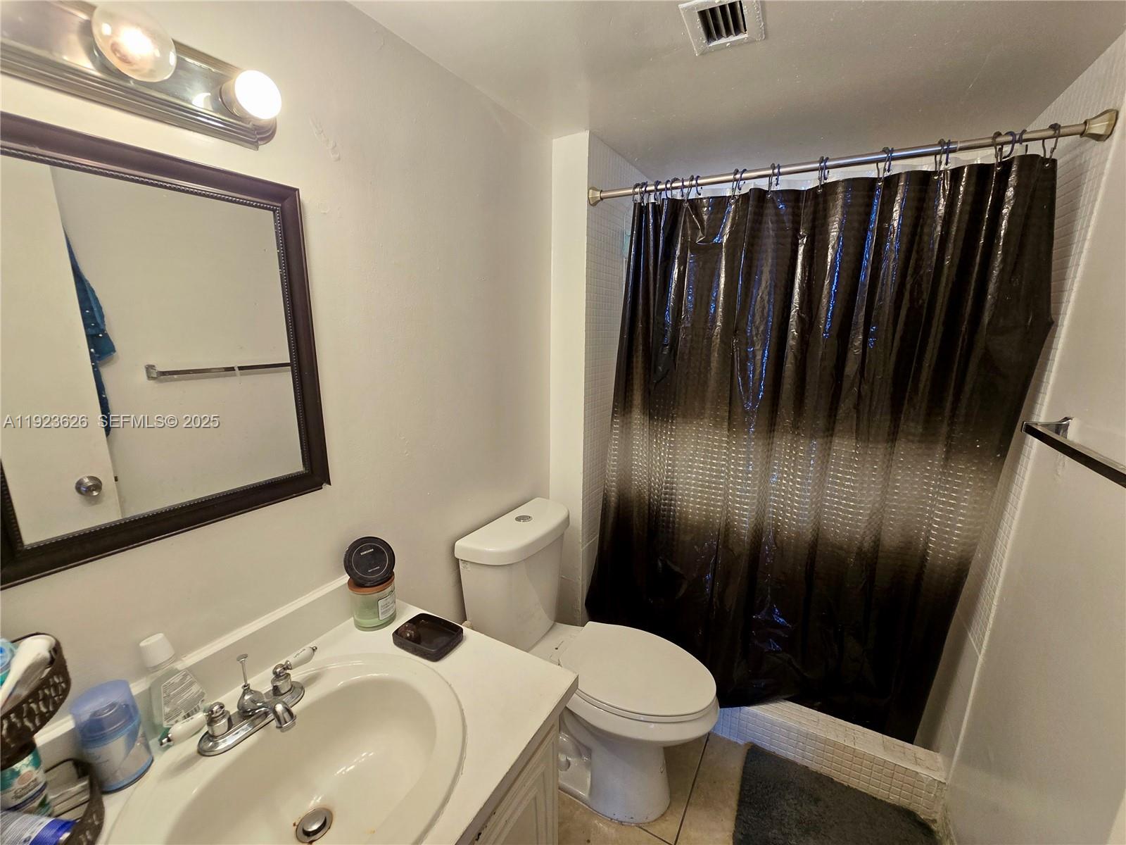 498 Northwest 165th Street, Unit D405 Miami, FL 33169 - Photo 8 of 9