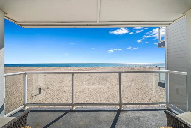 $1,850,000 | 22130 East Cliff Drive, Unit 2A, Santa Cruz, CA 95062