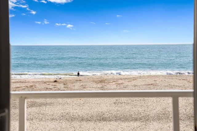 $1,850,000 | 22130 East Cliff Drive, Unit 2A, Santa Cruz, CA 95062