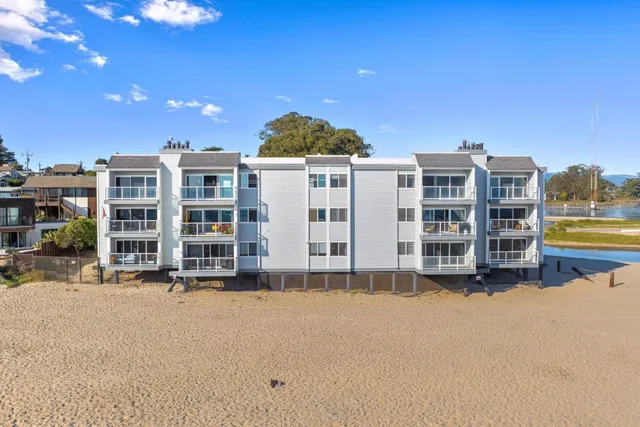 $1,850,000 | 22130 East Cliff Drive, Unit 2A, Santa Cruz, CA 95062