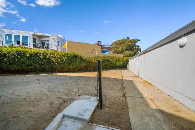 $1,850,000 | 22130 East Cliff Drive, Unit 2A, Santa Cruz, CA 95062