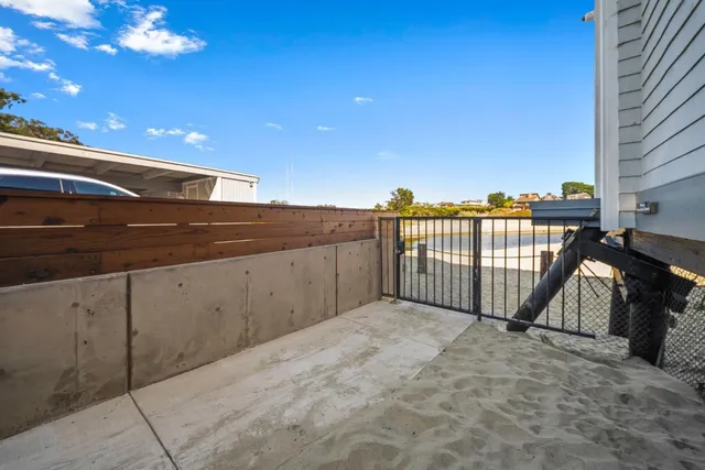 $1,850,000 | 22130 East Cliff Drive, Unit 2A, Santa Cruz, CA 95062