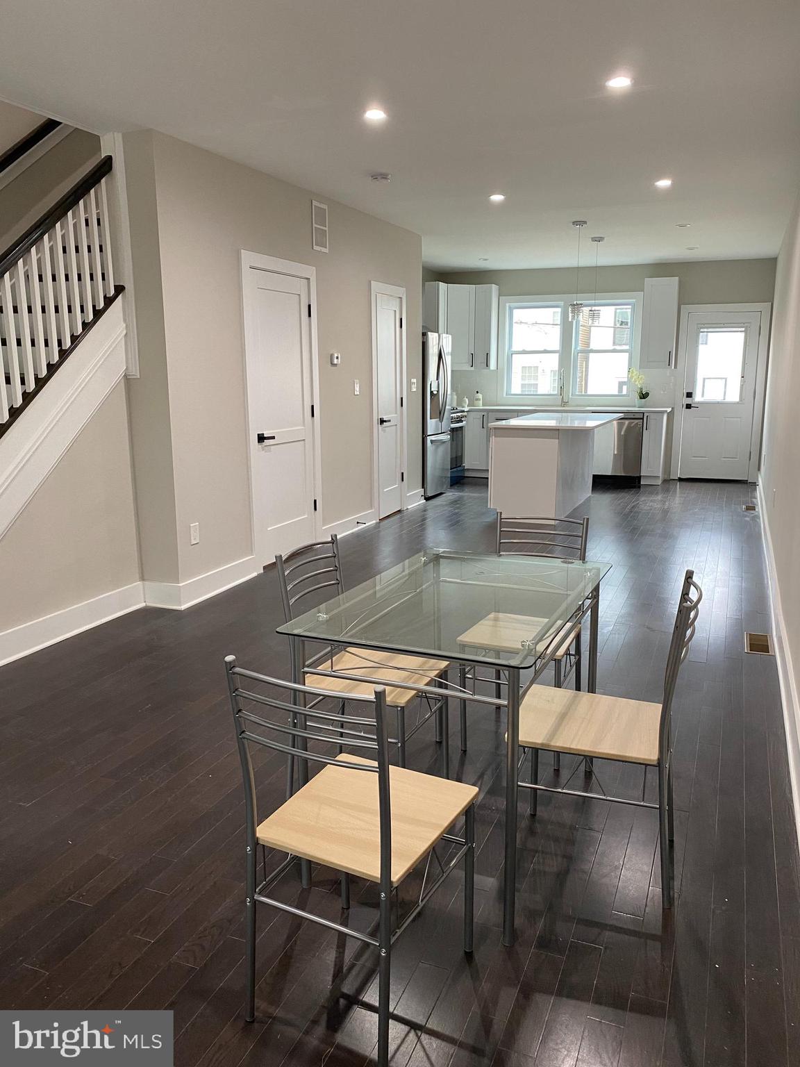 418 Delafield Place Northwest Washington, DC 20011 - Photo 7 of 33