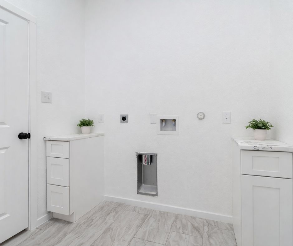 116 Crazy Cross Road Wimberley, TX 78676 - Photo 28 of 35 Laundry room